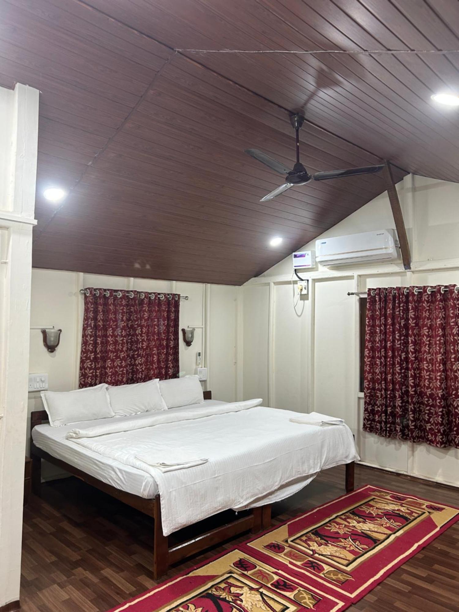 مادريم Shiva Cottages المظهر الخارجي الصورة